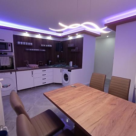 Pecsi Keco - Home Over The City エクステリア 写真